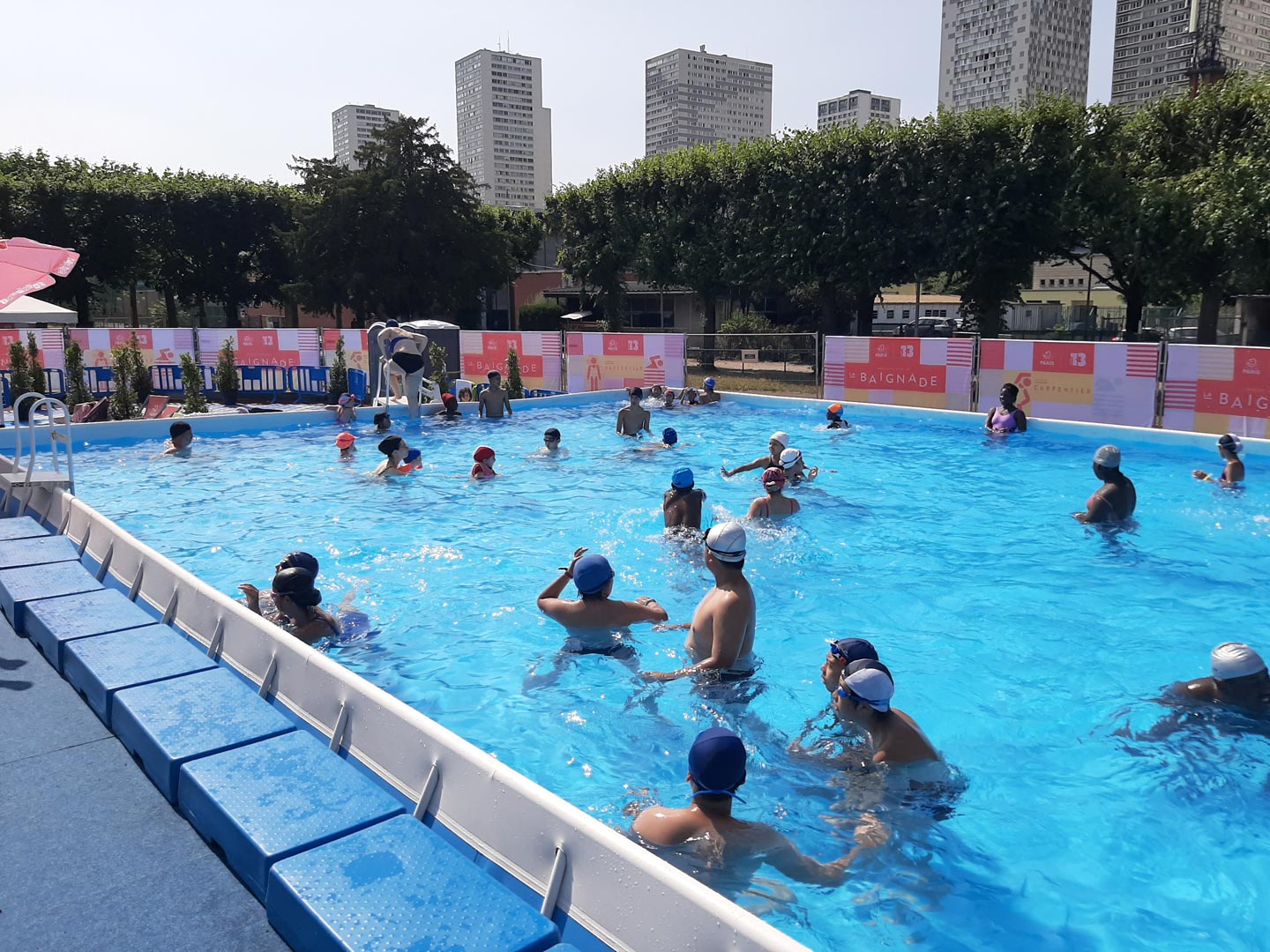 Le bassin installé dans le centre sportif Georges Carpentier pendant l’été. ©Mairie du 13e