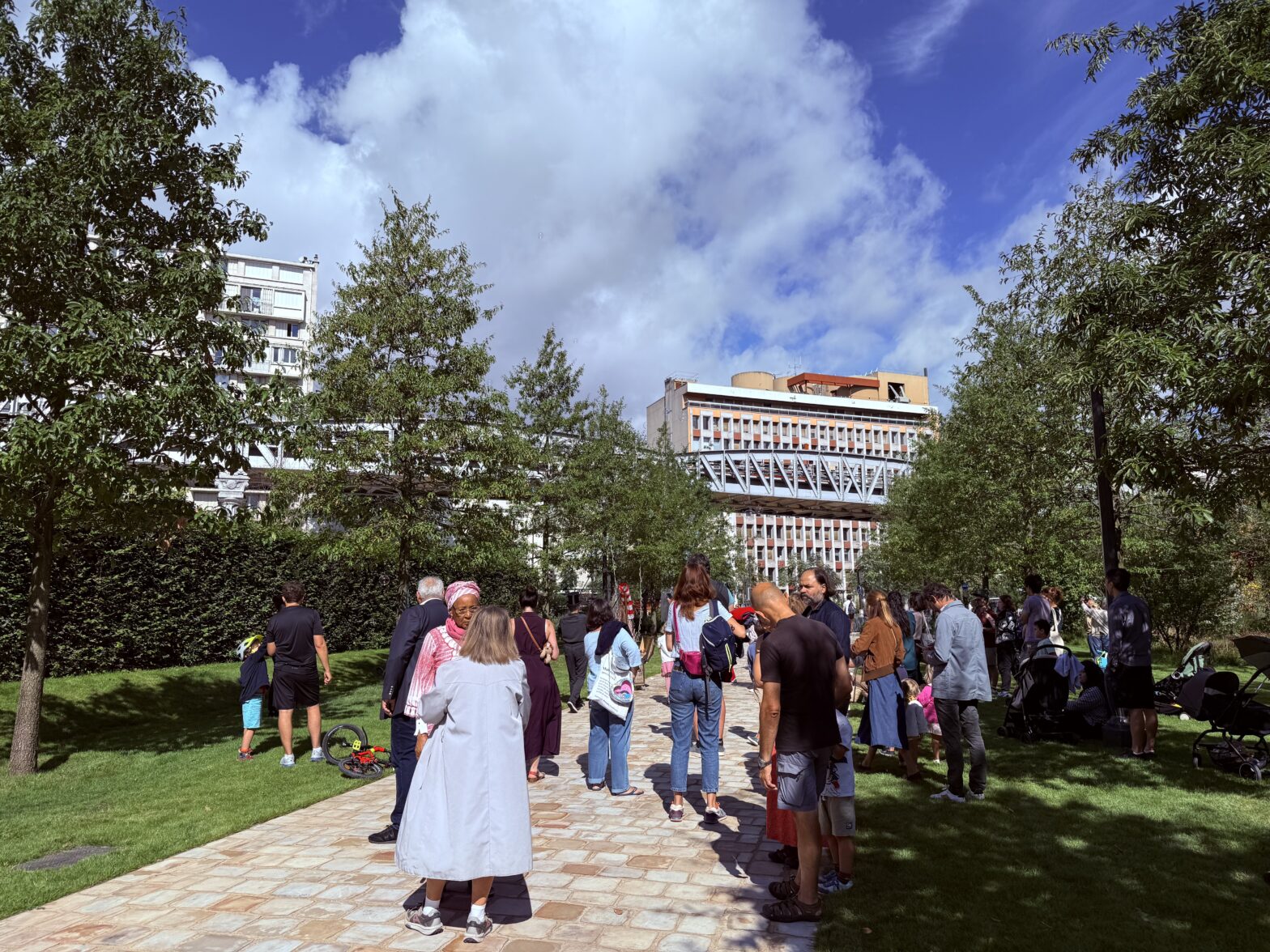 Le jardin Marie Curie est ouvert